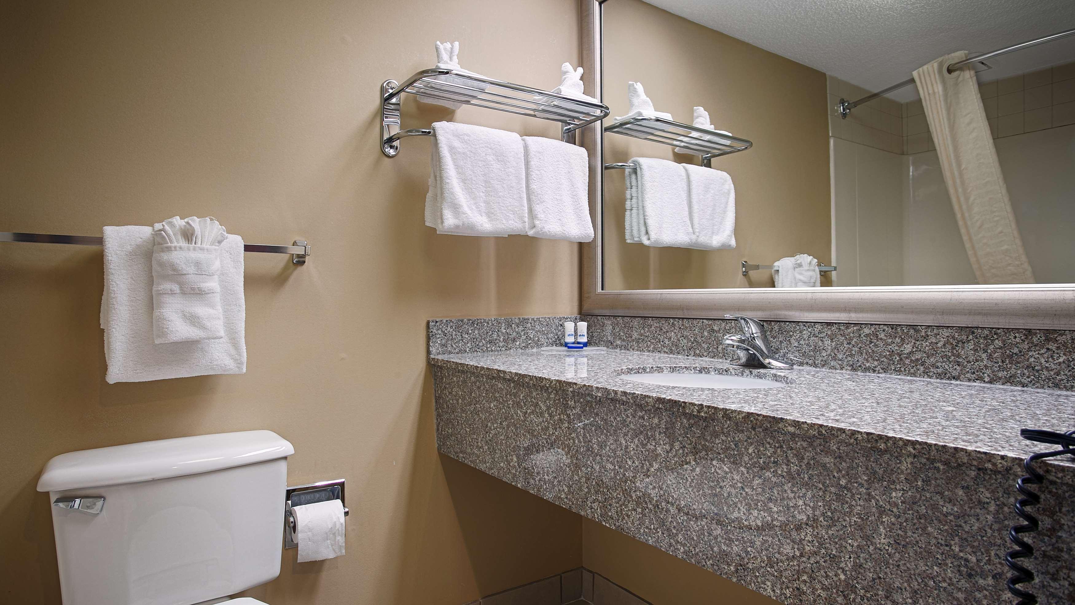 Best Western Augusta West מראה חיצוני תמונה