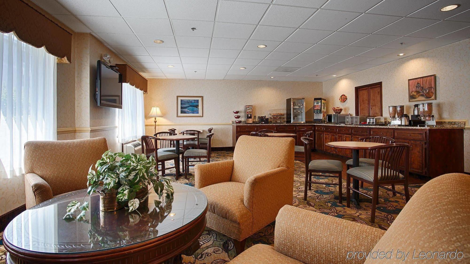 Best Western Augusta West מראה חיצוני תמונה