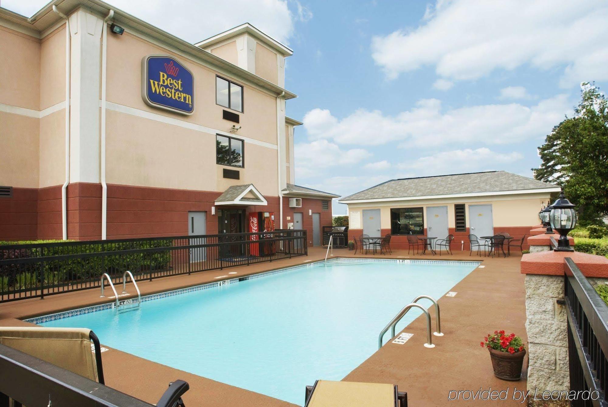 Best Western Augusta West מראה חיצוני תמונה